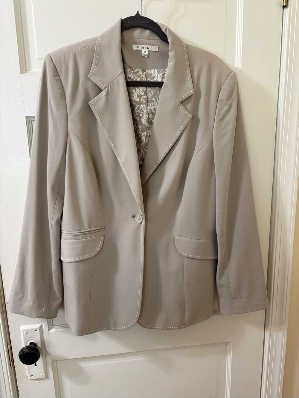 CAbi Women's Taupe Single-Button Blazer